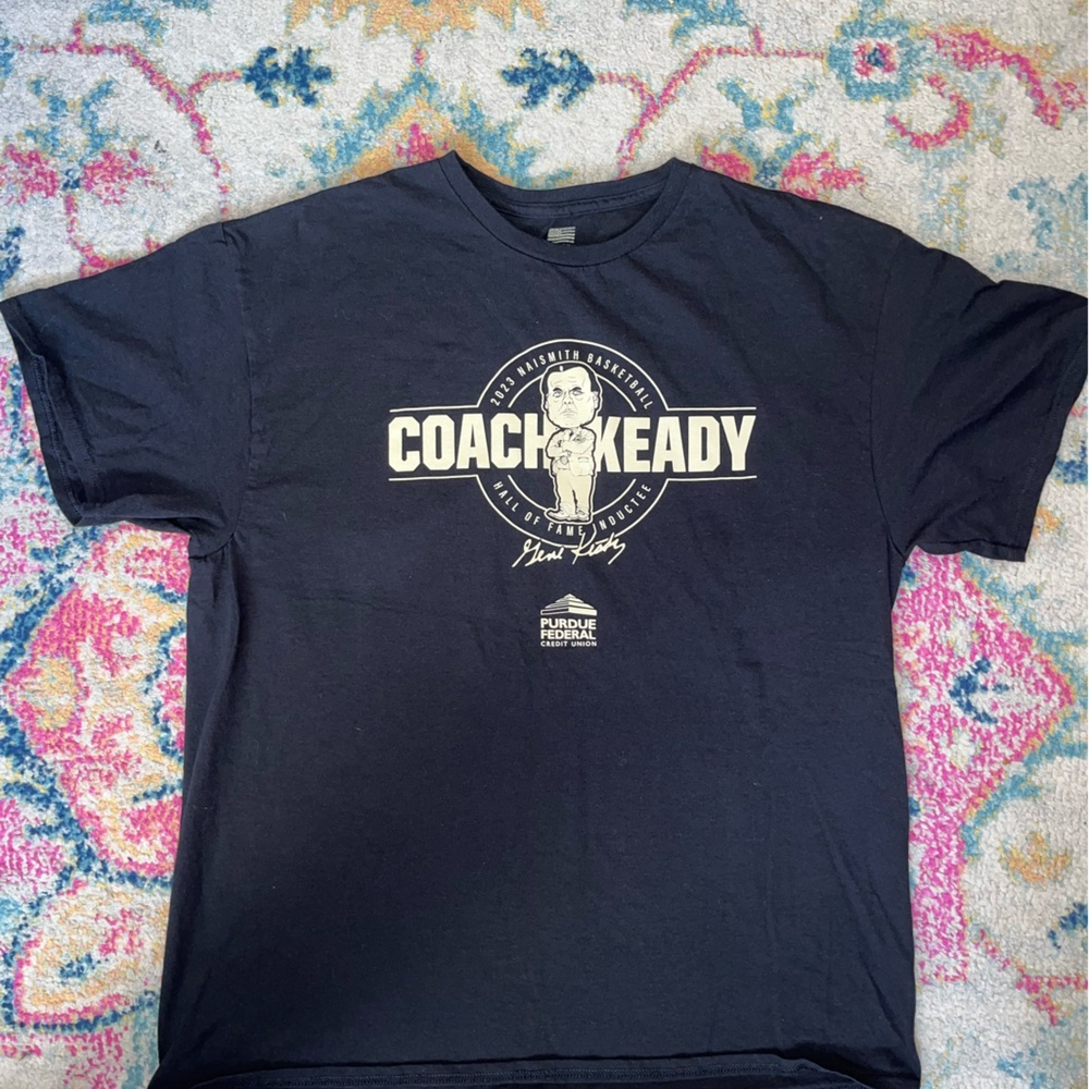 Gently used Purdue basketball t-shirt